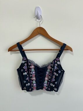 RARE Victorias Secret Embroidered Corset Top
